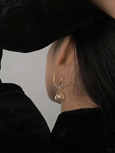 Metal Geometric Elegant Commuter Earrings