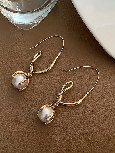 Metal Geometric Elegant Commuter Earrings