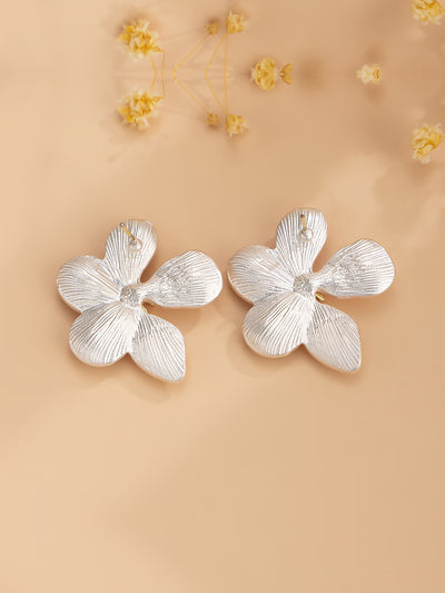 Elegant Floral Shape Alloy Stud Earrings