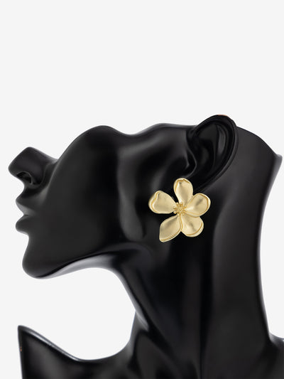 Elegant Floral Shape Alloy Stud Earrings