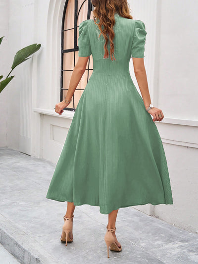 Textured Puff Short Sleeves Ruched Midi A-Line Dress