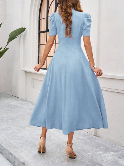 Textured Puff Short Sleeves Ruched Midi A-Line Dress