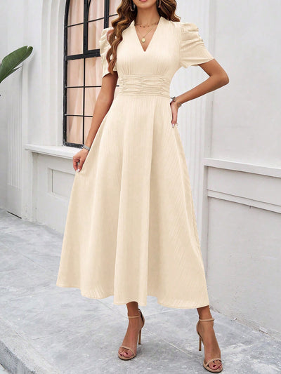 Textured Puff Short Sleeves Ruched Midi A-Line Dress