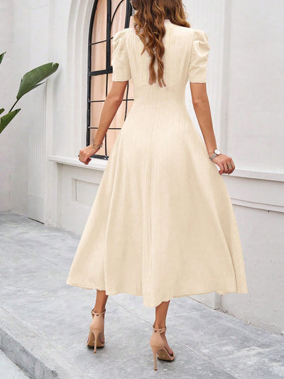 Textured Puff Short Sleeves Ruched Midi A-Line Dress